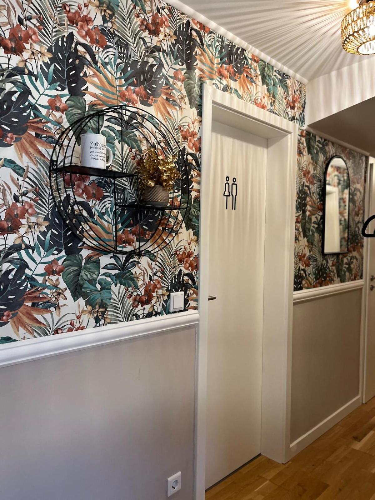 2-Zimmer Apartment - Zentral Ueber Den Daechern Von Aschaffenburg - 5 Min Vom Hbf - Gegenueber City Galerie エクステリア 写真
